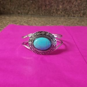 Silver turquoise bracelet